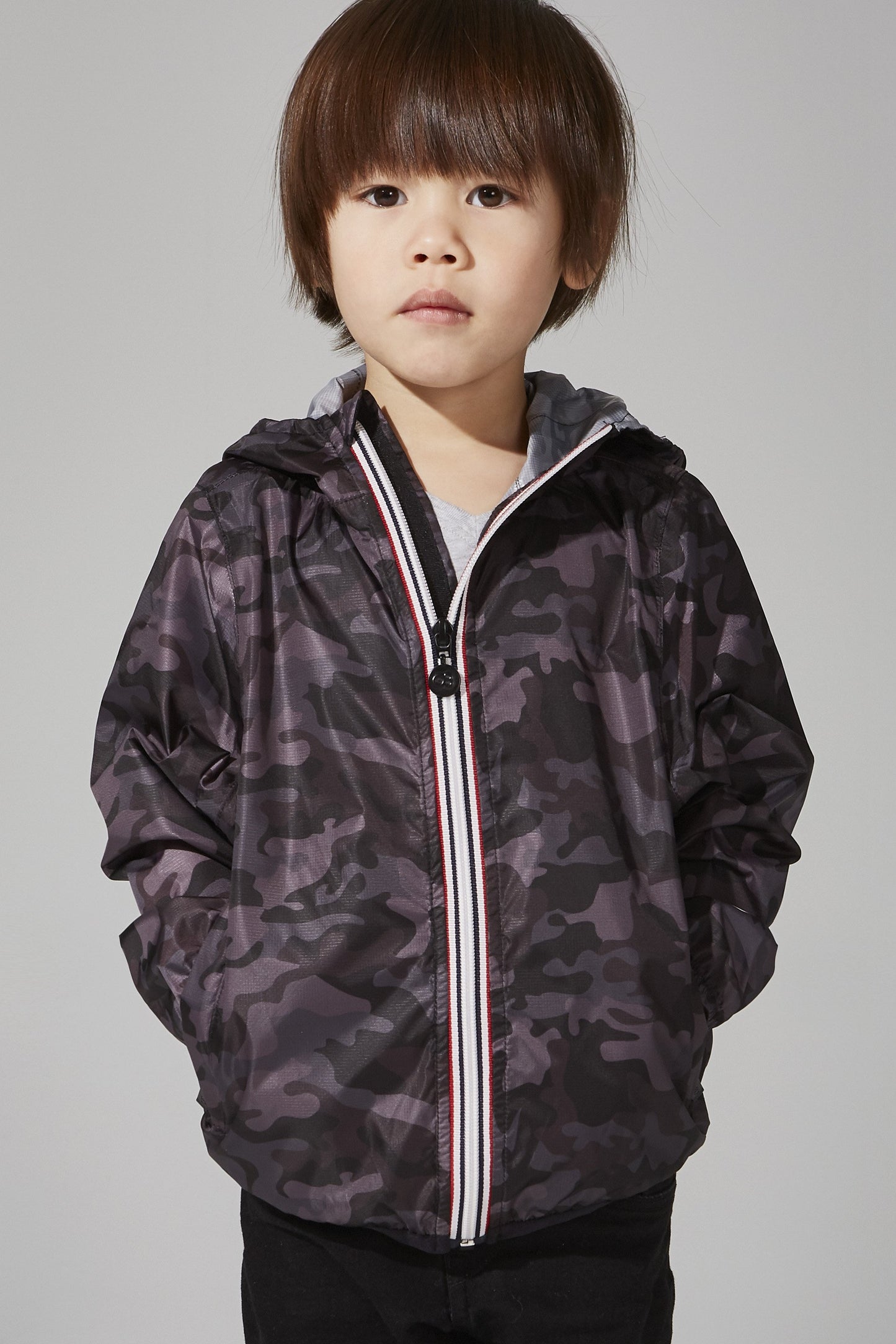 Kids black camo full zip packable rain jacket and windbreaker