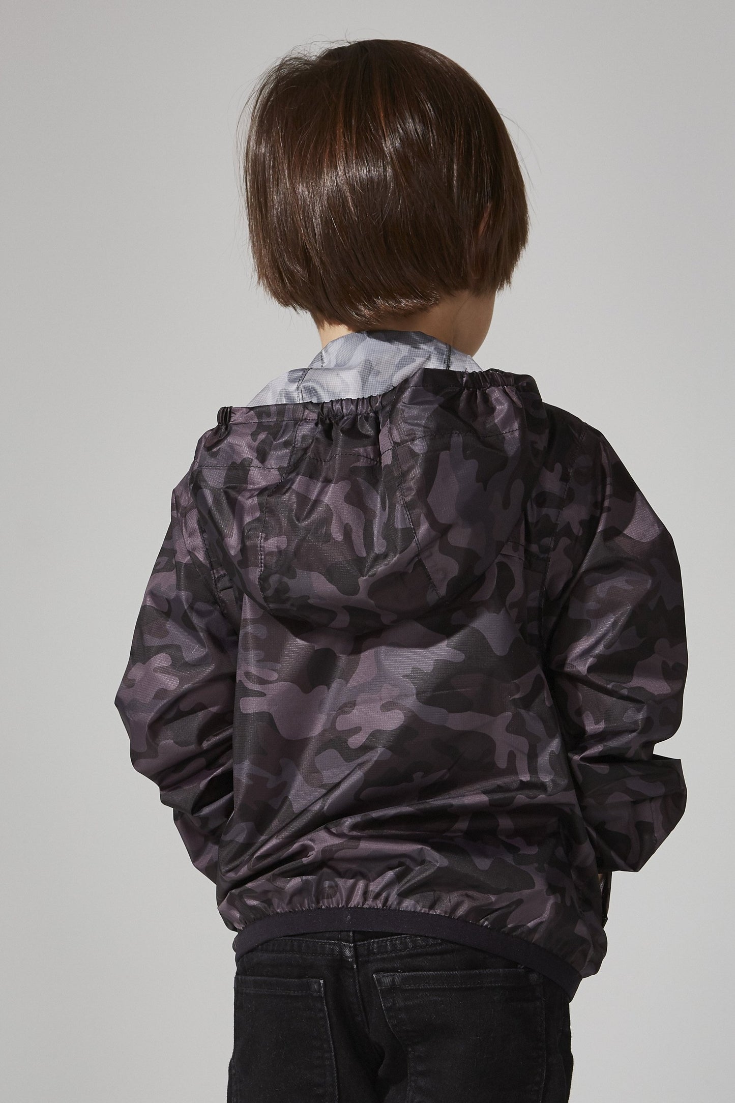 Kids black camo full zip packable rain jacket and windbreaker