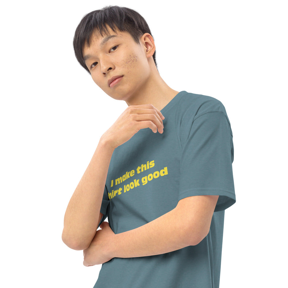 LennyBoop 的“我让这件衬衫看起来不错”男士高级重量级 T 恤