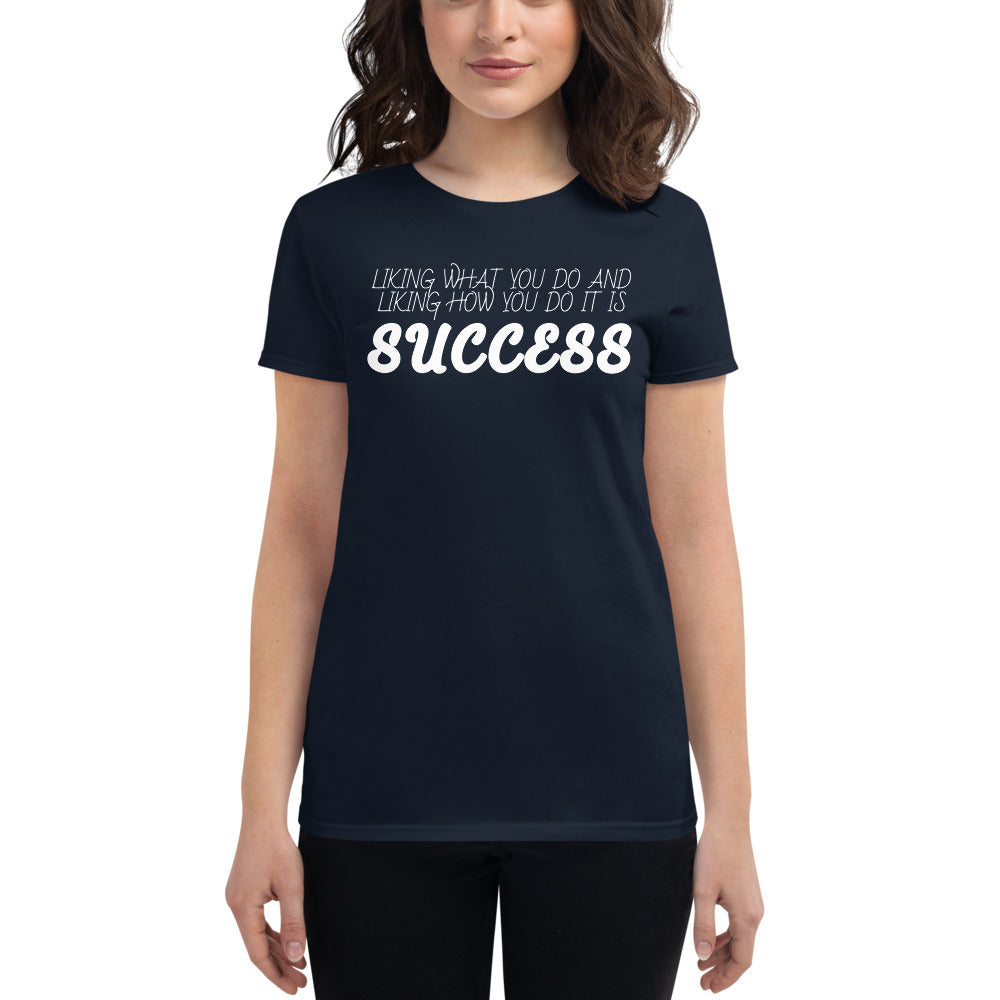 LennyBoop 的“SUCCESS”女士短袖 T 恤